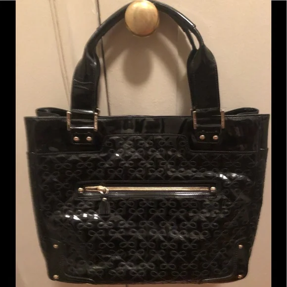 Beautiful Anya Hindmarch black quilted patent leather logo tote bag with strap